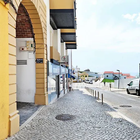 Azenha Santa Cruz T1 Na Praia - Checkinhome